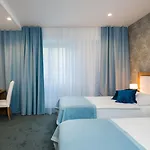 Hotel Corner 4*