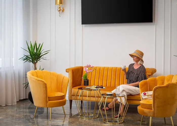 Corner Ξενοδοχείο 4*