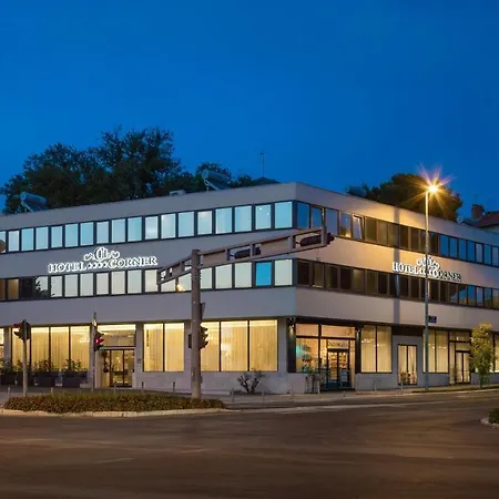 호텔 코너 스플리트