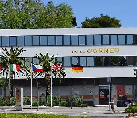 코너 4* 스플리트