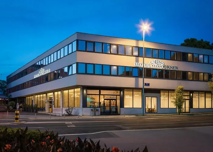 Corner Ξενοδοχείο