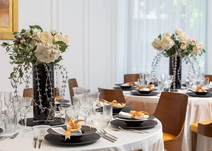 Corner 4* Σπλιτ