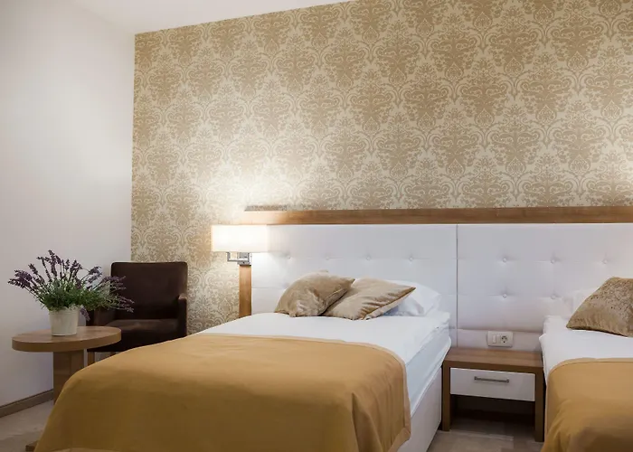 Corner Ξενοδοχείο 4*