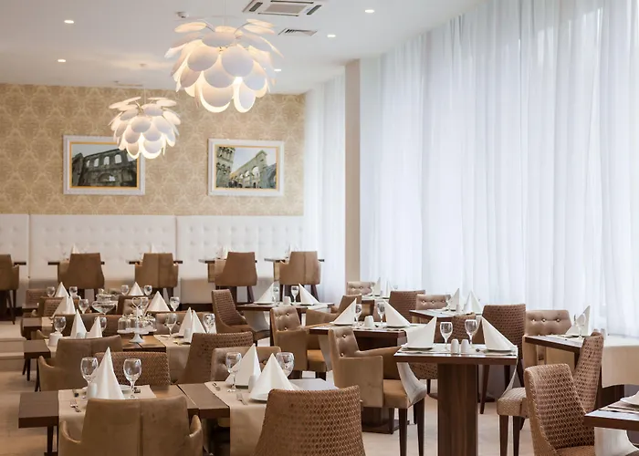 Ξενοδοχείο Corner 4*