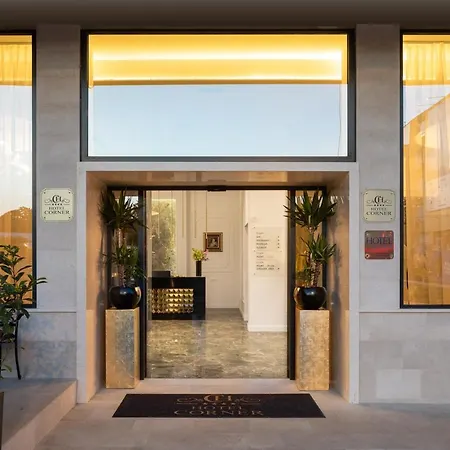 Hotel Corner
