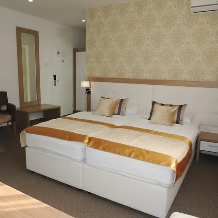 Hotel Corner