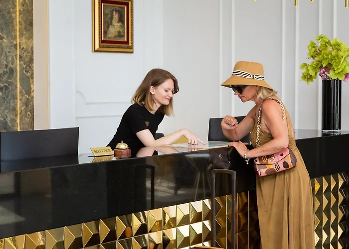 Corner מלון ספליט